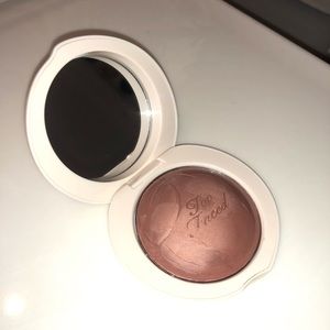 Too Faced Peach My Cheeks in Spiced Peach